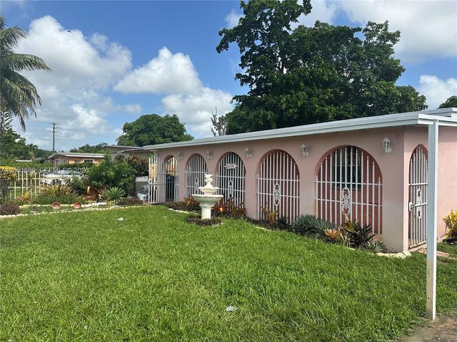 455 NW 133rd Street, North Miami, FL 33168