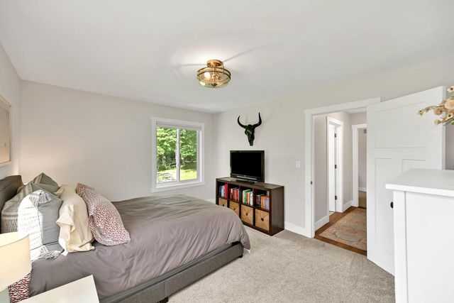 3415 Fiebrantz DRIVE, Brookfield, WI 53005
