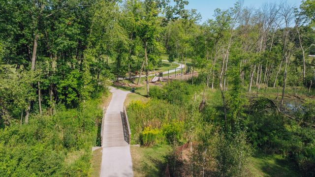3415 Fiebrantz DRIVE, Brookfield, WI 53005
