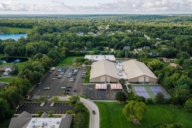 3415 Fiebrantz DRIVE, Brookfield, WI 53005