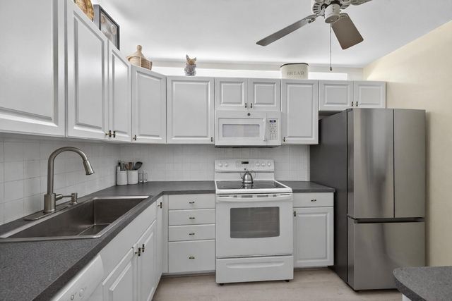 837 NW 47th Street, Deerfield Beach, FL 33064