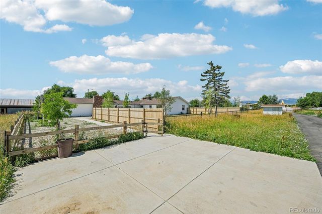 10680 Dover Street, Broomfield, CO 80021