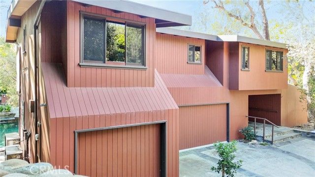 6377 Via Escondido, Malibu, CA 90265