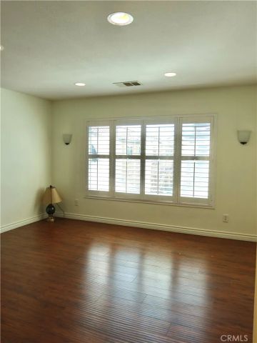 28382 Mirabelle, Saugus, CA 91350