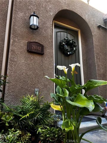 28382 Mirabelle, Saugus, CA 91350