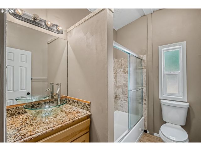 1949 Se PALMQUIST Rd 5, Gresham, OR 97080