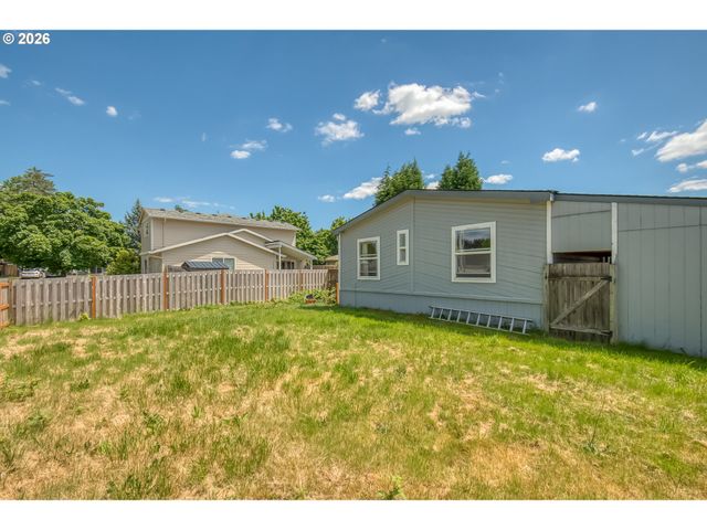 1949 Se PALMQUIST Rd 5, Gresham, OR 97080