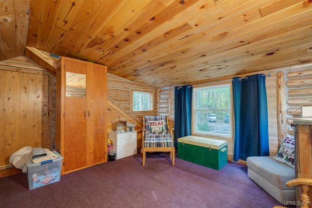 1130 N Old Plank Road, Wetmore, MI 49895