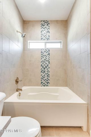 111 Madrid Street, Santa Teresa, NM 88008