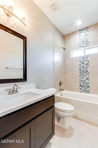 111 Madrid Street, Santa Teresa, NM 88008