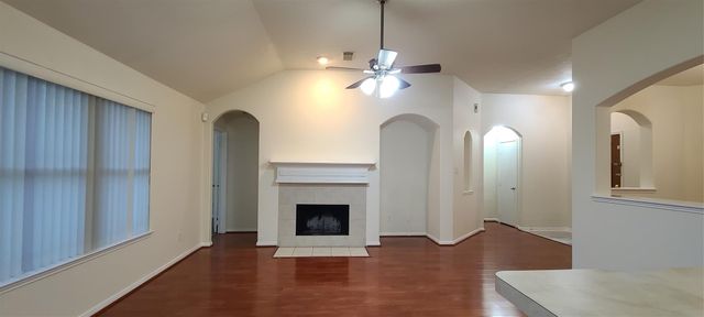 15106 Brookwood Bridge Lane, Sugar Land, TX 77498