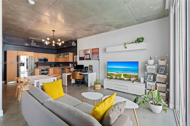 2275 Biscayne Blvd 802, Miami, FL 33137