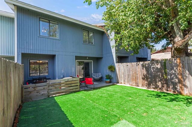 154 Bayou Dr, Destin, FL 32541