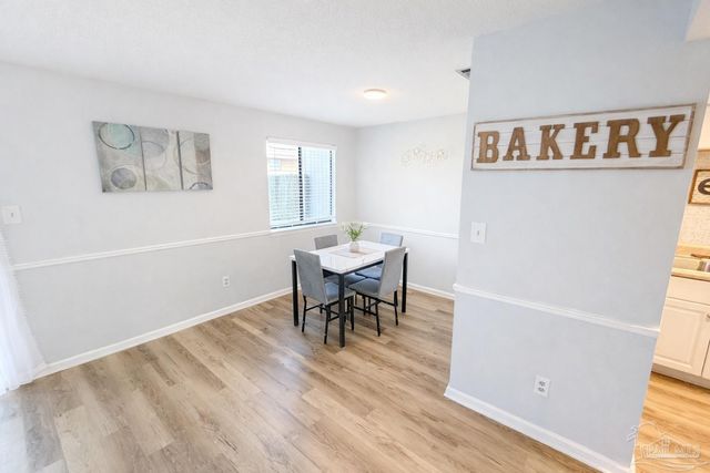 154 Bayou Dr, Destin, FL 32541