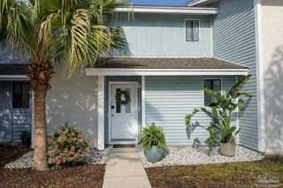 154 Bayou Dr, Destin, FL 32541