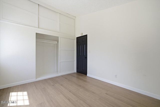 44043 Heaton Avenue, Lancaster, CA 93534