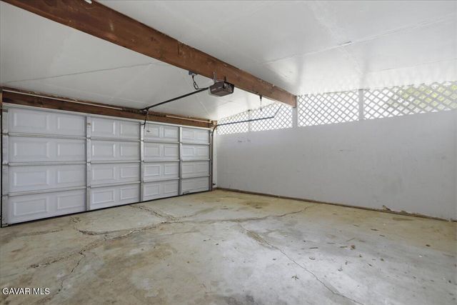 44043 Heaton Avenue, Lancaster, CA 93534