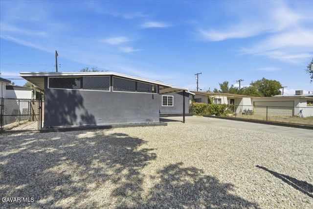 44043 Heaton Avenue, Lancaster, CA 93534