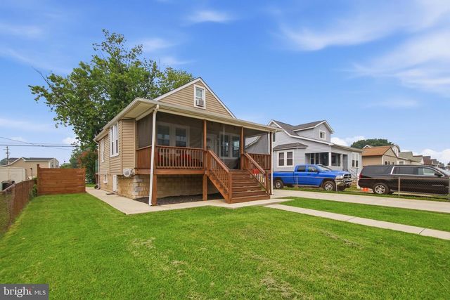 1742 LESLIE RD, Dundalk, MD 21222