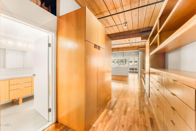 530 S Hewitt Street 328, Los Angeles, CA 90013