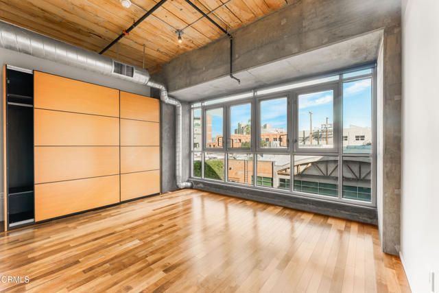 530 S Hewitt Street 328, Los Angeles, CA 90013