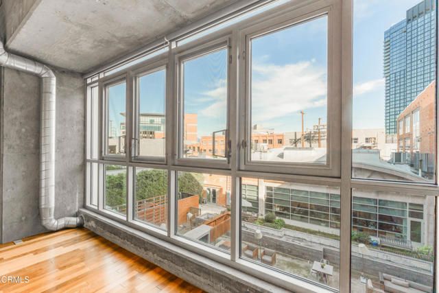 530 S Hewitt Street 328, Los Angeles, CA 90013