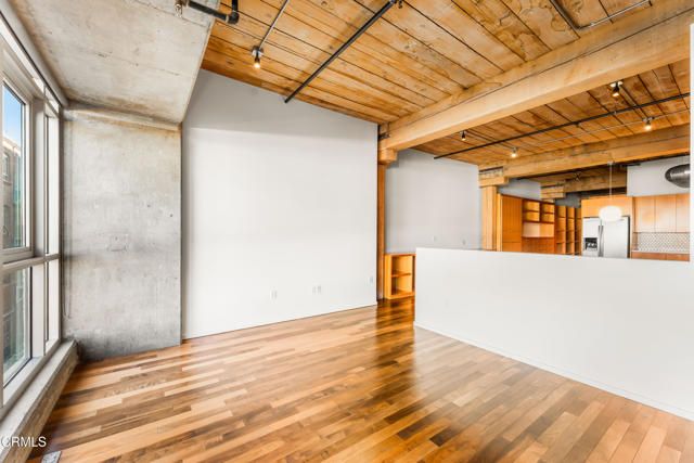 530 S Hewitt Street 328, Los Angeles, CA 90013