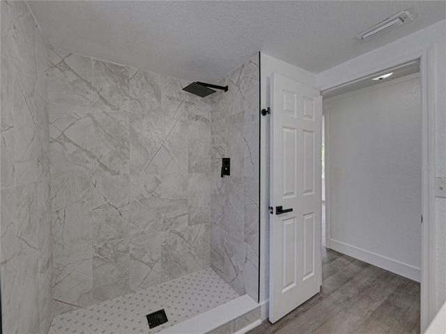 602 E LAURA STREET, Plant City, FL 33563