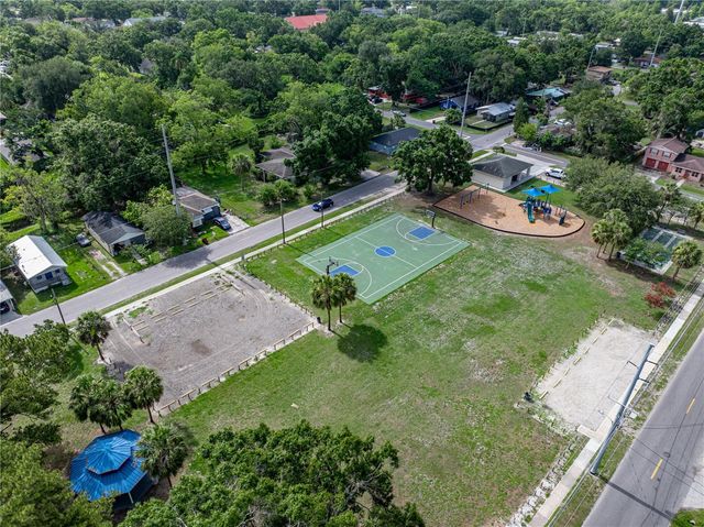 602 E LAURA STREET, Plant City, FL 33563