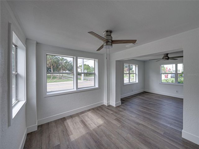 602 E LAURA STREET, Plant City, FL 33563