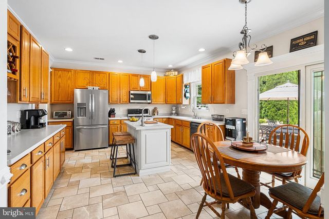 61 CLIFFWOOD DR, Allentown, NJ 08501