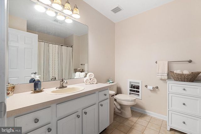 61 CLIFFWOOD DR, Allentown, NJ 08501