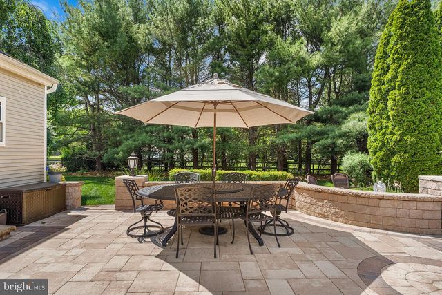 61 CLIFFWOOD DR, Allentown, NJ 08501