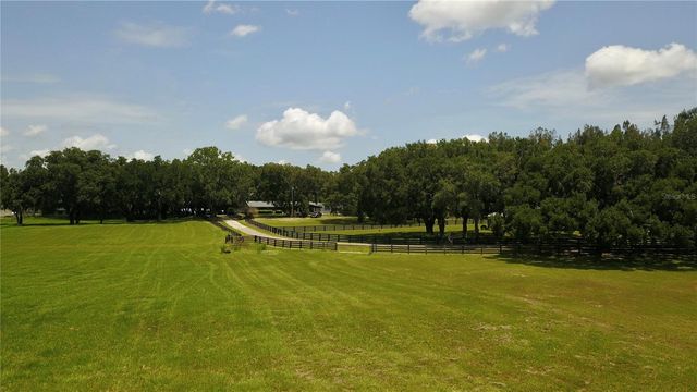 16945 W PHIL C PETERS ROAD, Winter Garden, FL 34787