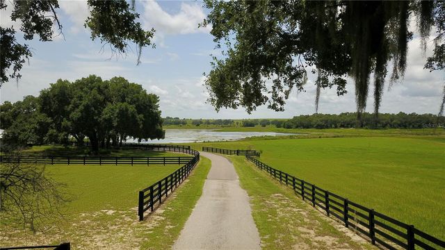 16945 W PHIL C PETERS ROAD, Winter Garden, FL 34787