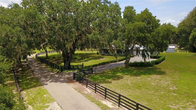 16945 W PHIL C PETERS ROAD, Winter Garden, FL 34787