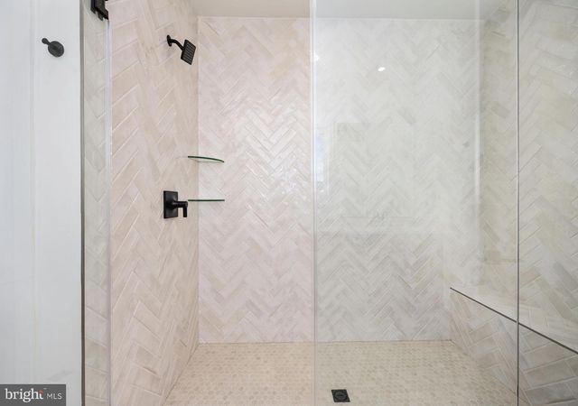 23131 PARKSIDE VILLAGE CIR, Aldie, VA 20105