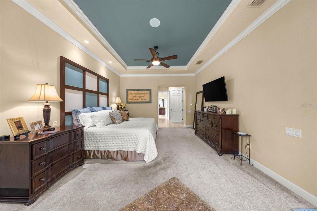 Image 19 of property listing at 17819 SW 61ST LANE ROAD, Dunnellon, FL 34432