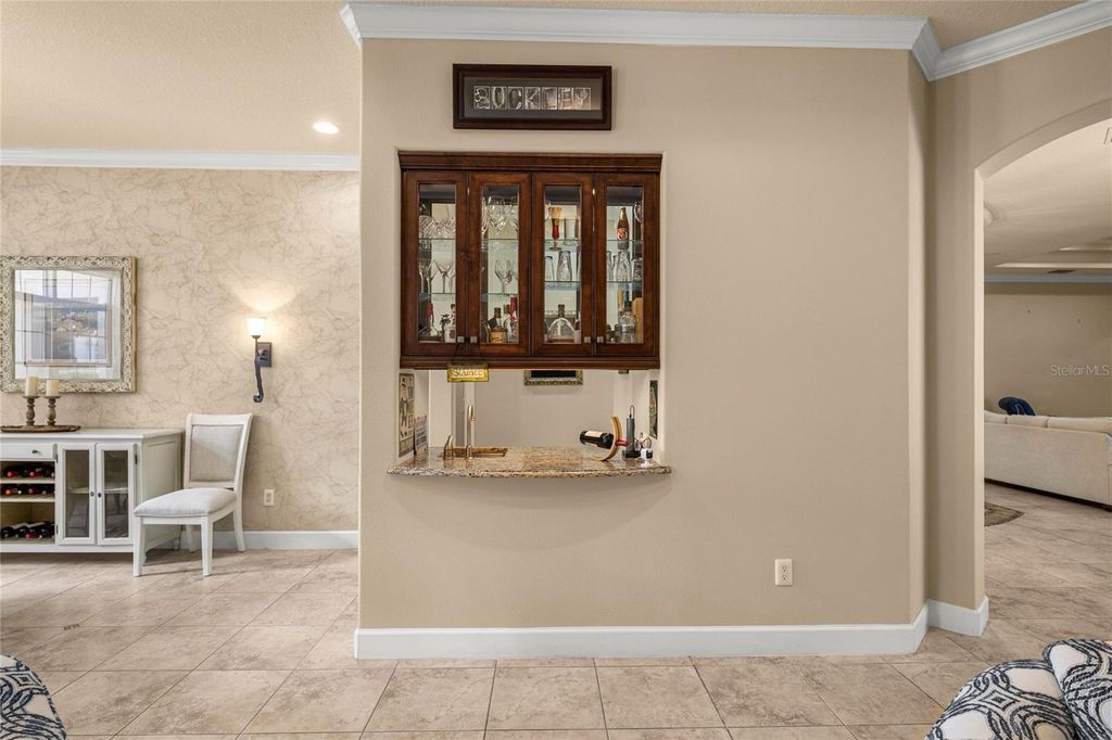 Image 10 of property listing at 17819 SW 61ST LANE ROAD, Dunnellon, FL 34432