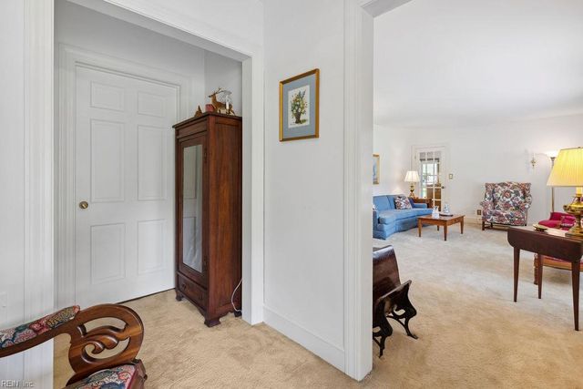 32391 S Main ST, Boykins, VA 23827