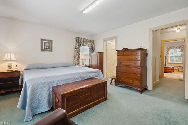 32391 S Main ST, Boykins, VA 23827