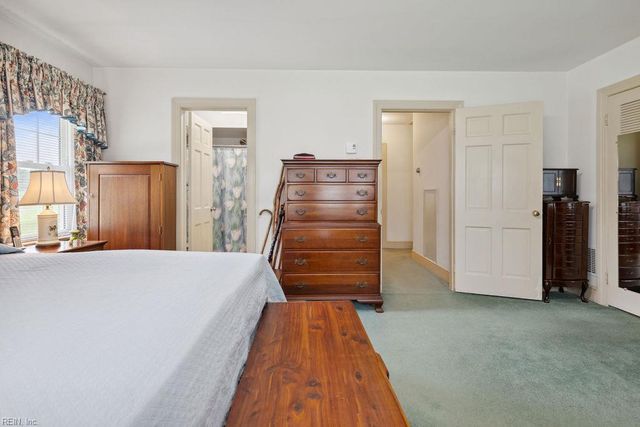 32391 S Main ST, Boykins, VA 23827