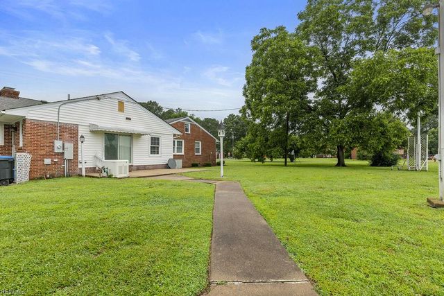 32391 S Main ST, Boykins, VA 23827