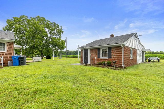 32391 S Main ST, Boykins, VA 23827