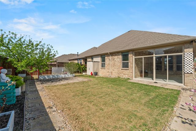 2614 High Bluff Drive, Mansfield, TX 76063