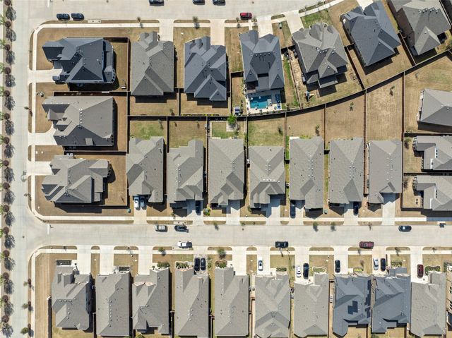 2614 High Bluff Drive, Mansfield, TX 76063