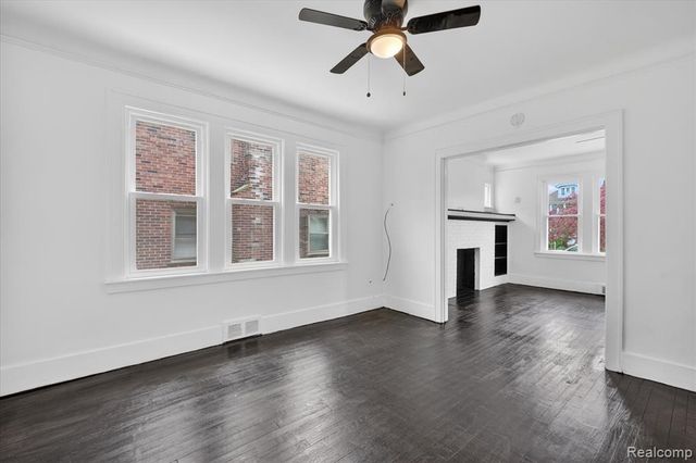 368 Piper Boulevard, Detroit, MI 48215