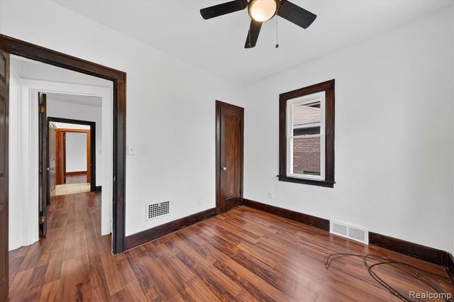 368 Piper Boulevard, Detroit, MI 48215