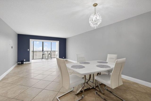 2206 S Cypress Bend Drive 401, Pompano Beach, FL 33069