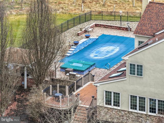 14821 HUNTING WAY, Phoenix, MD 21131